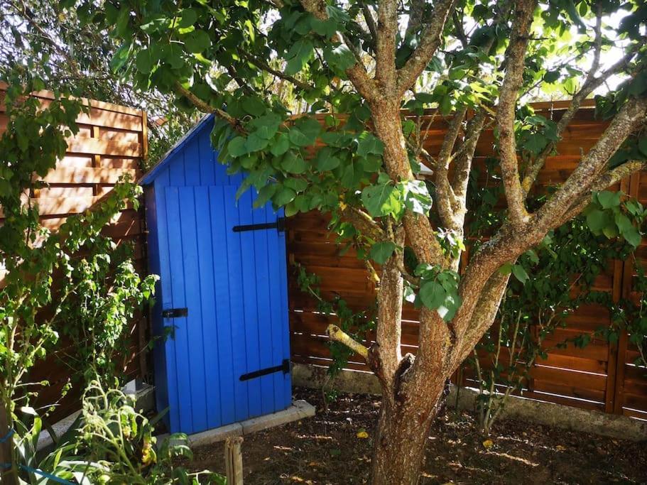 La Porte Bleue